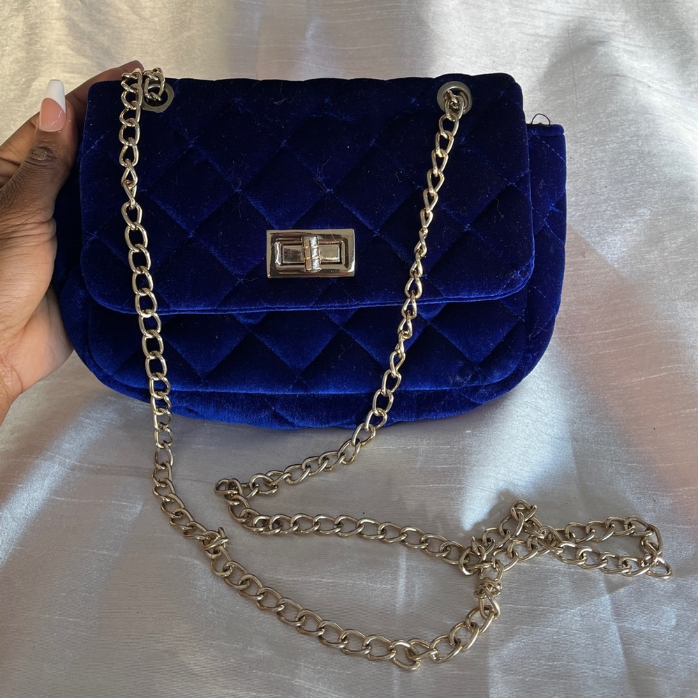 Forever 21 woman’s bag